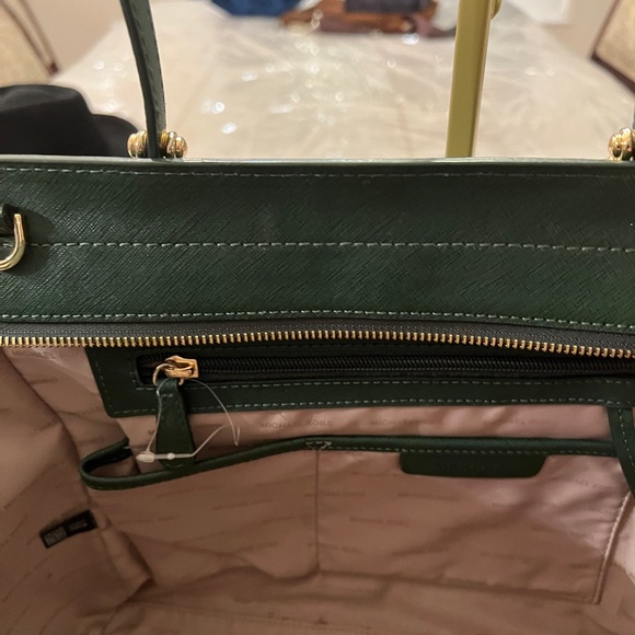 Michael Kors Olive Green Saffiano Leather Tote Gold Hardware - Picture 8 of 9